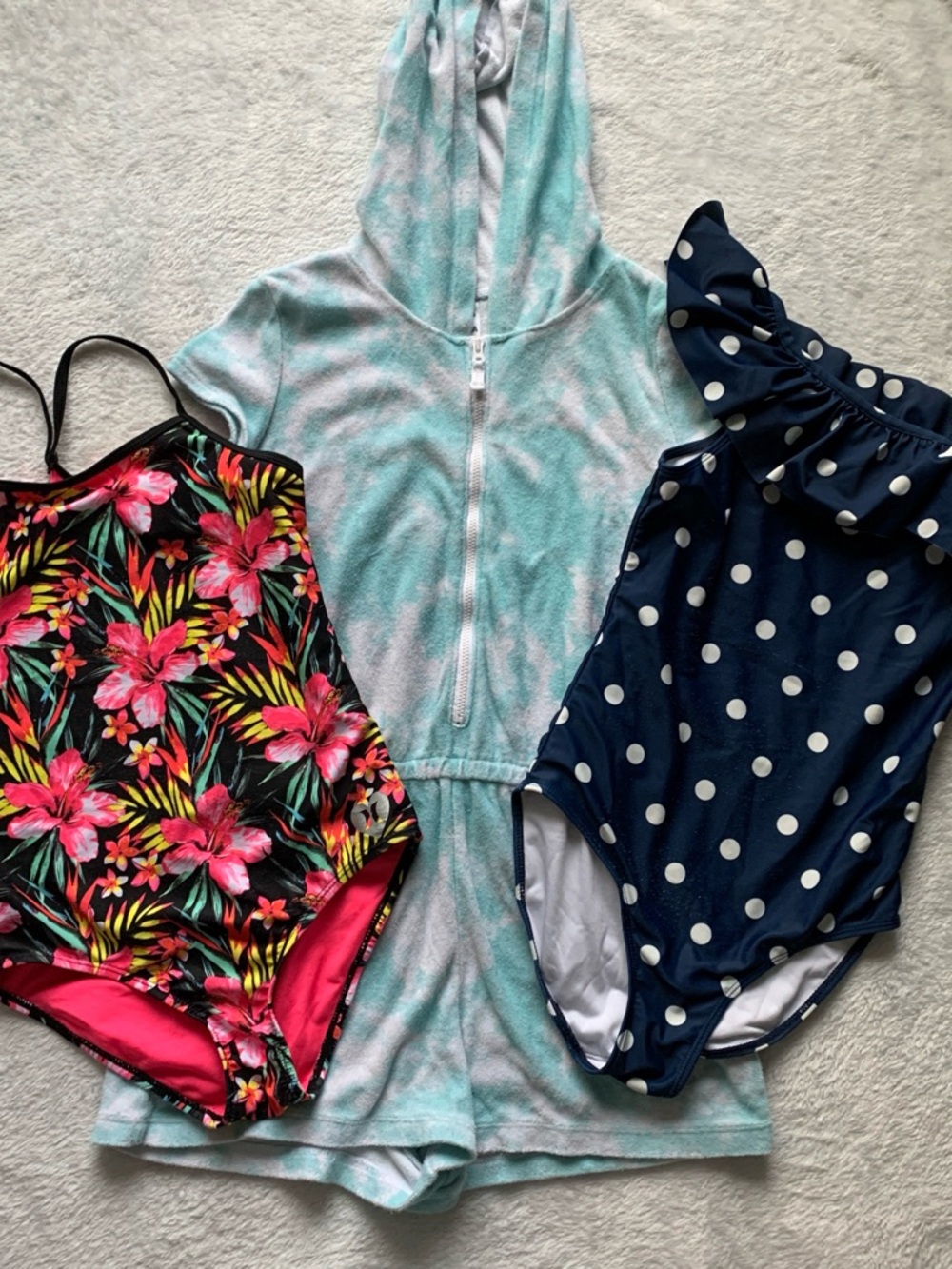 Hurley Girls One-Piece Swimsuit - Tropical Floral – SHIPS TOMORROW